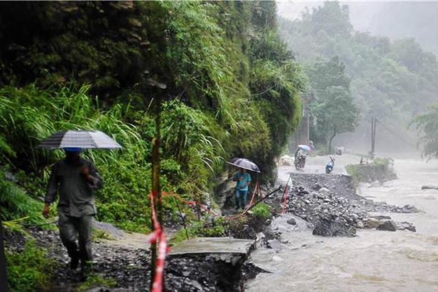 中小河流暴雨洪涝风险动态评估预警技术及业务服务